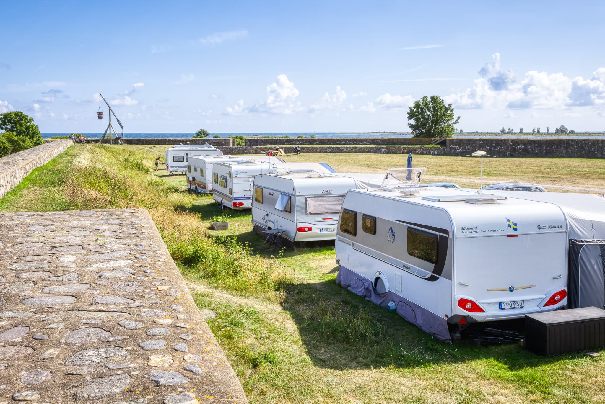 Campingplatsen och omgivningen